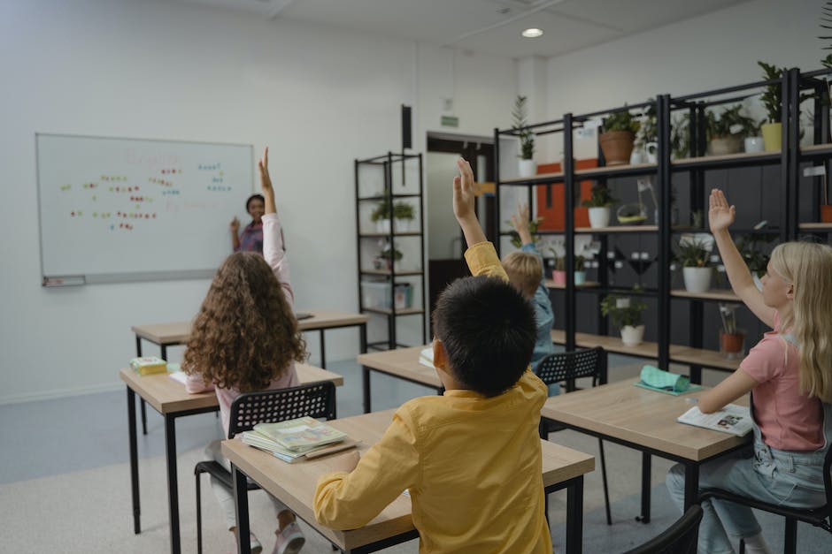 Klassenarbeiten pro Woche in RLP: Anzahl und Regeln